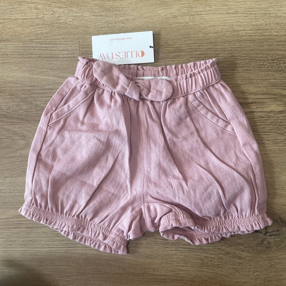 NWT Light weight cotton‎ rose pink girly shorts size 9/12 months